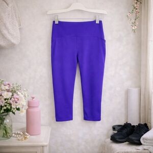 Spyder Active Blue Capri Leggings NWT Reflective Logo Athletic Athleisure
